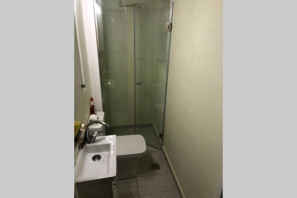 Exarcheia: Independent Ground Floor House. Apartment Athens Ngoại thất bức ảnh